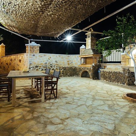 Aristidis Country Villa-Anesis カミラリ エクステリア 写真
